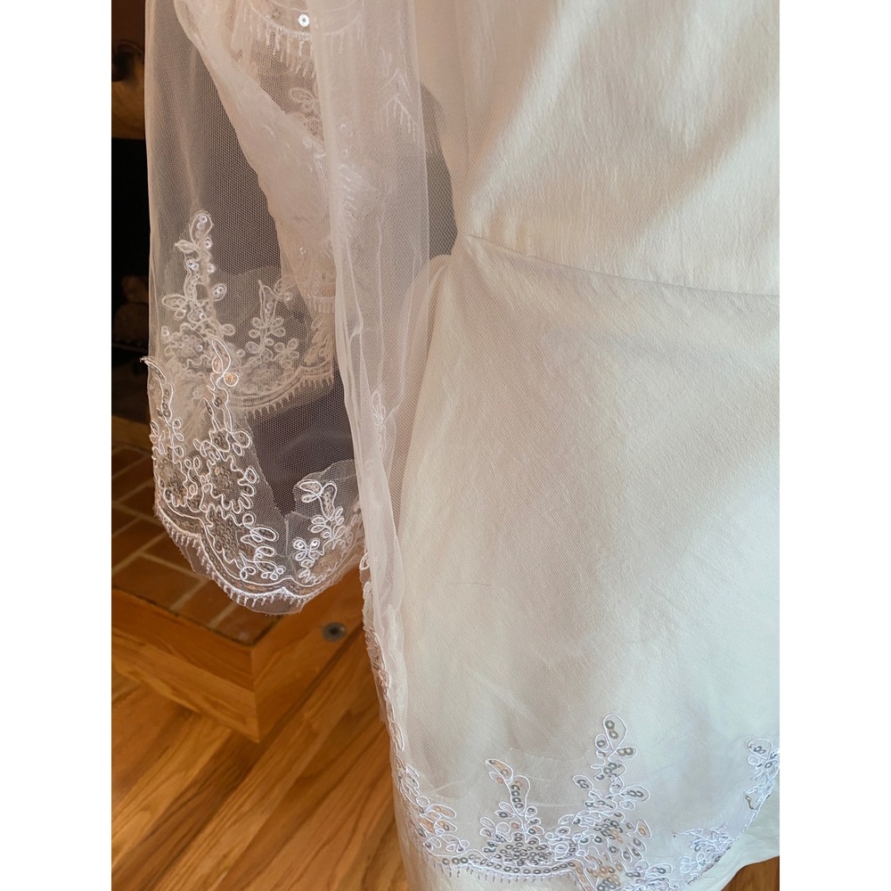 White Two Tier Fingertip Wedding Veil/Blusher Lace Sequin Trim Bridal Comb - Picture 11 of 16